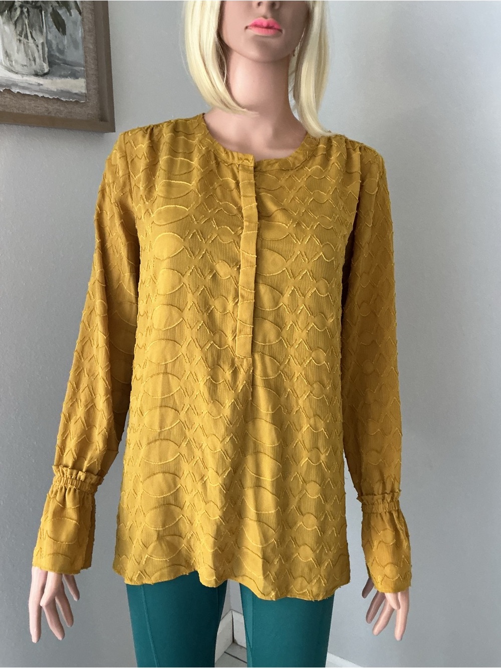 Ann Taylor Mustard Textured Long-Sleeve Blouse r